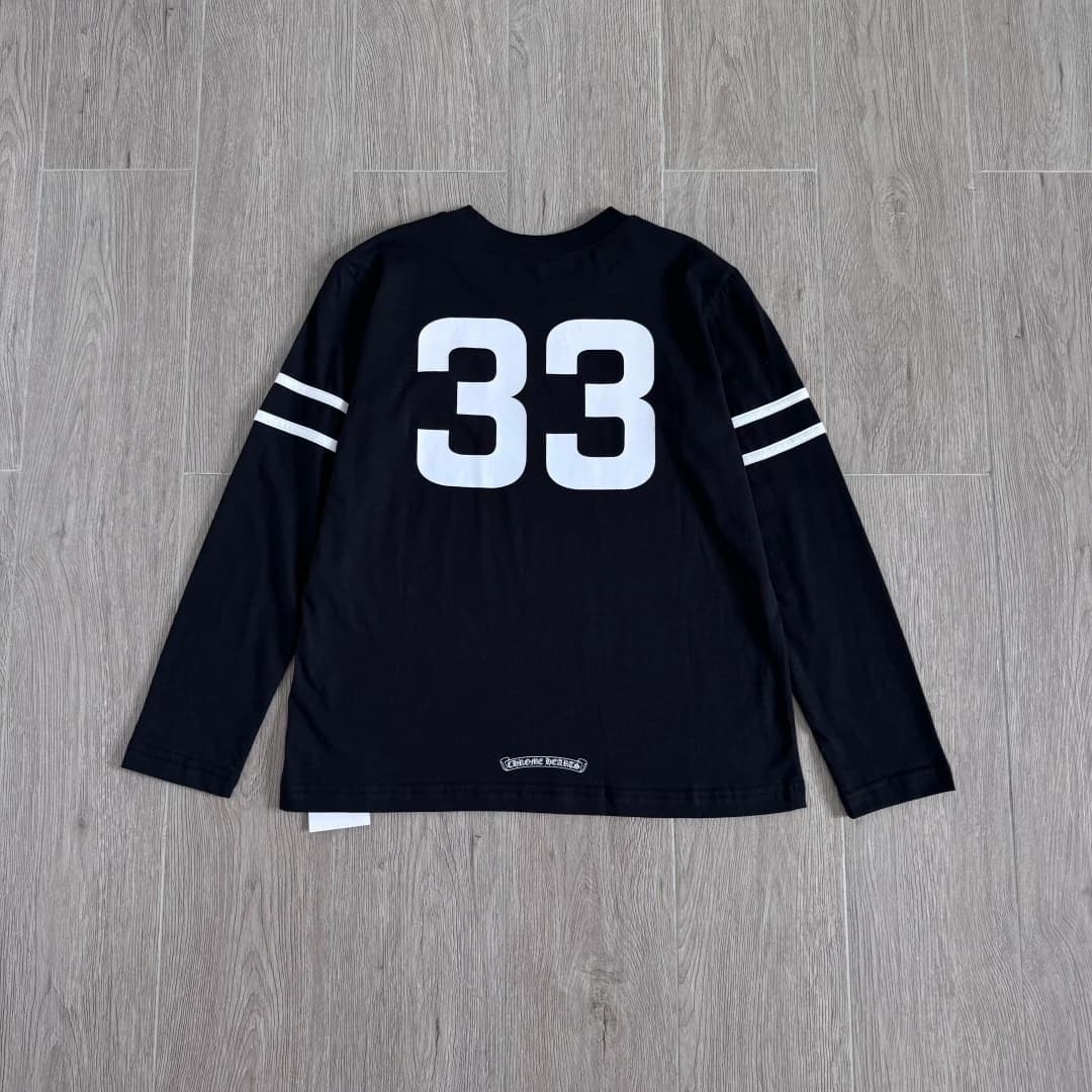Черный лонгслив Chrome Hearts сзади с принтом 33