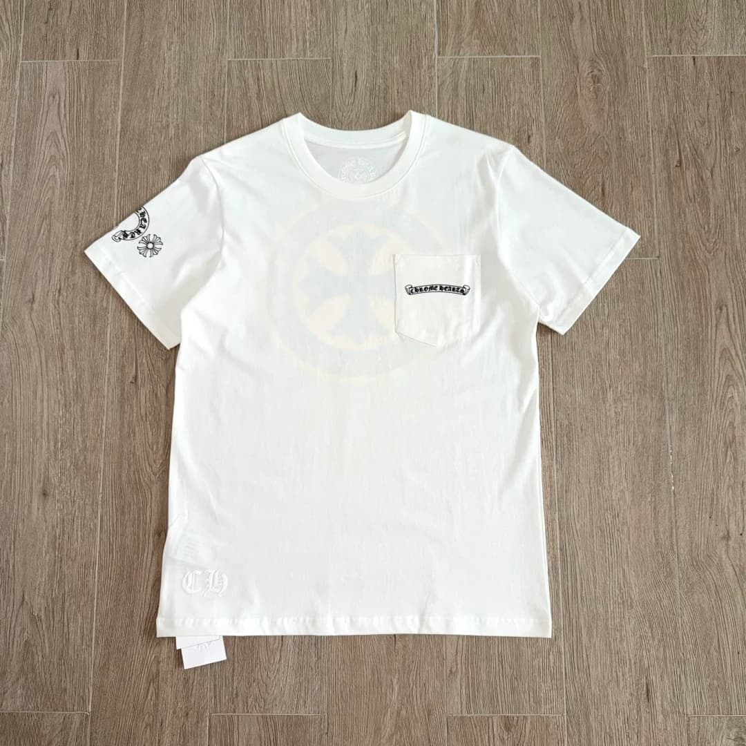 Белая футболка Chrome Hearts спереди