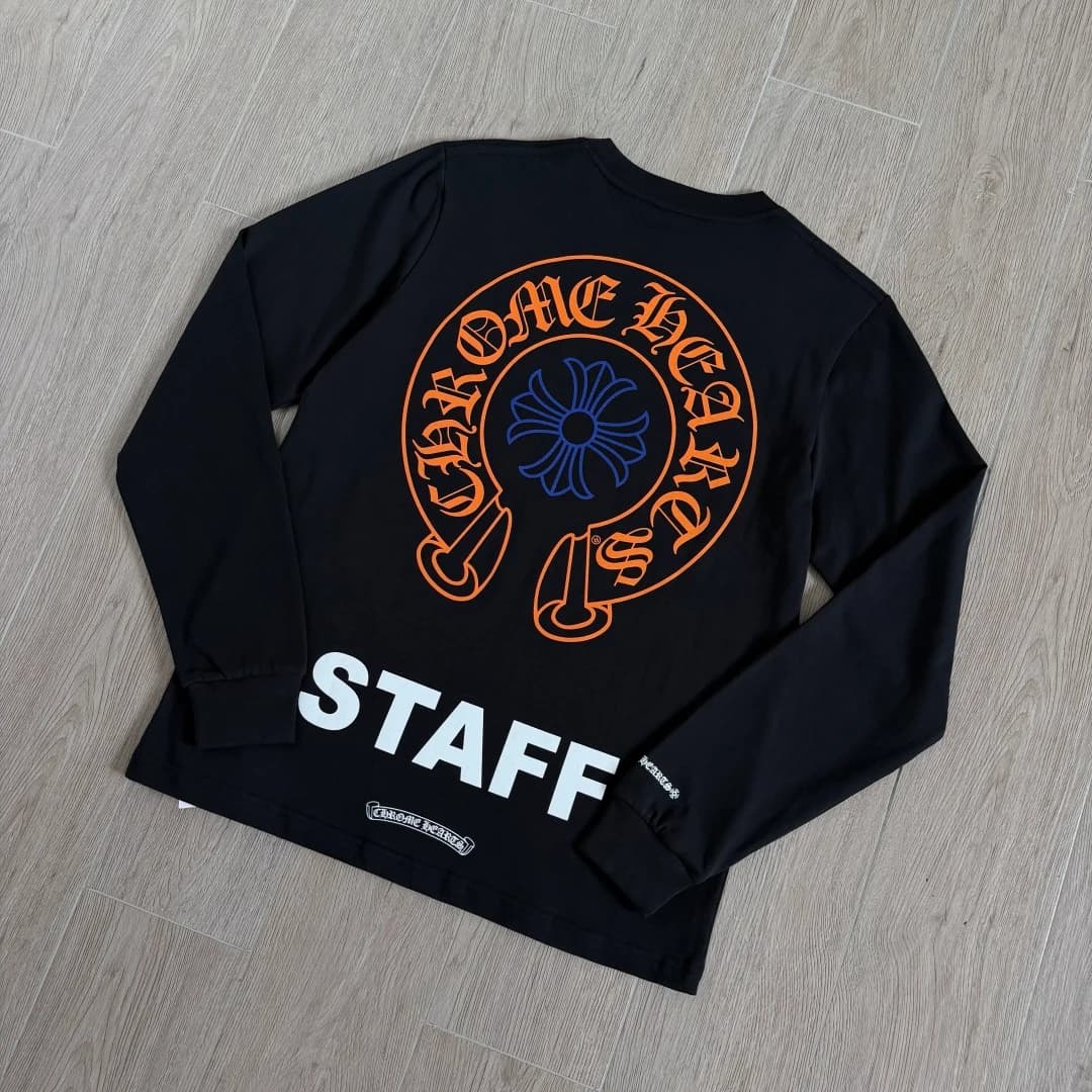 Лонгслив Chrome Hearts STAFF, разложенный вид сзади