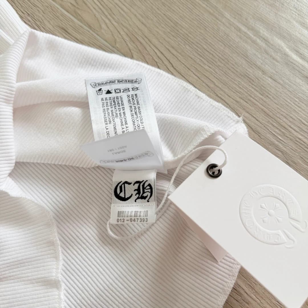 Внутренний ярлык с логотипом Chrome Hearts