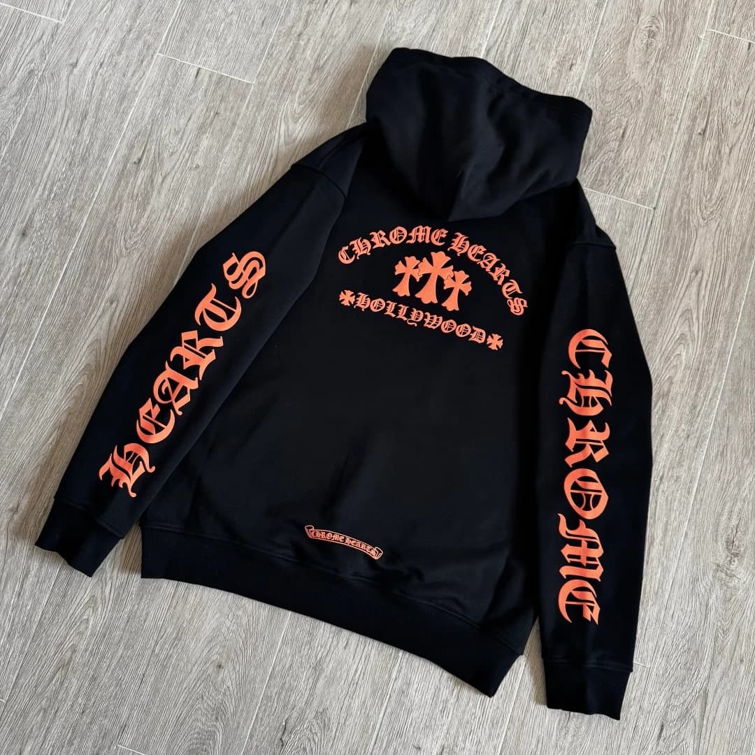 Черное худи Chrome Hearts с капюшоном, вид спереди