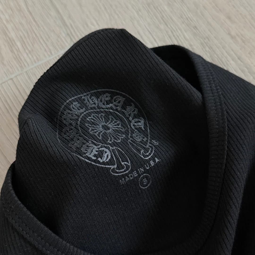 Бирка черной майки Chrome Hearts