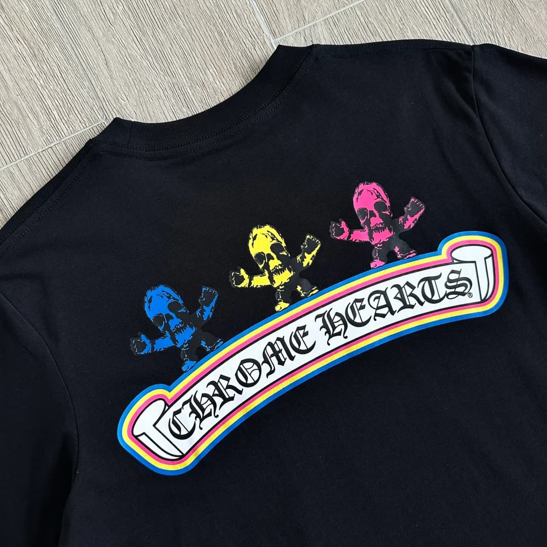 Верхняя часть спинки черной футболки Chrome Hearts Foti Skull