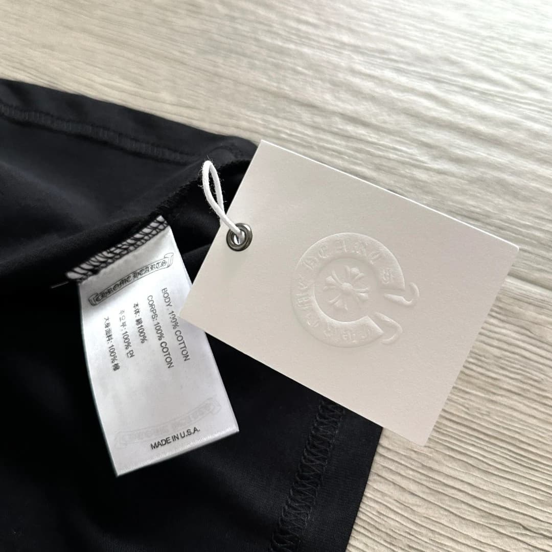Бирки черной футболки Chrome Hearts Foti Skull