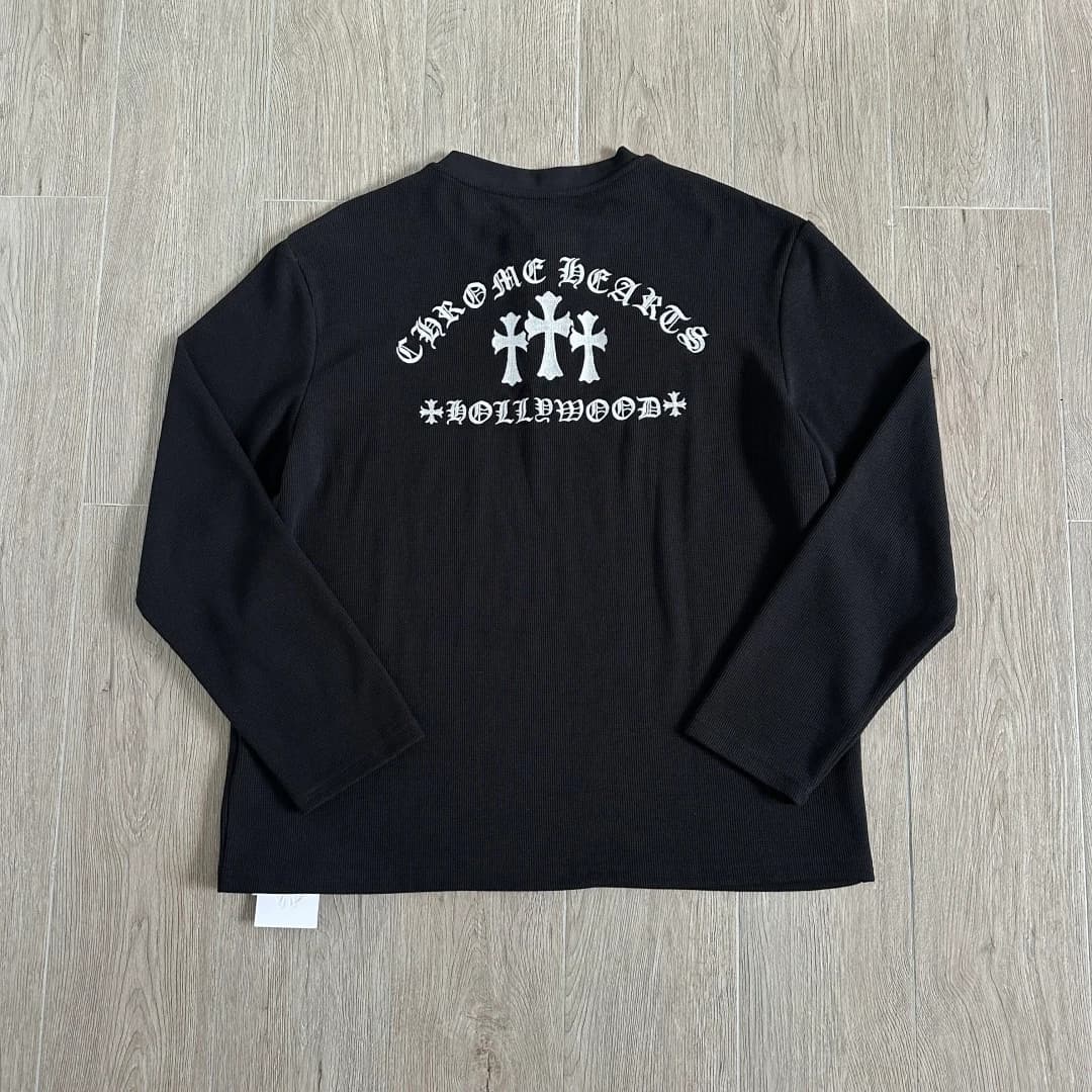 Черный лонгслив Chrome Hearts, вид сзади с вышивкой
