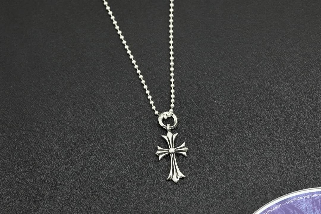 Серебристая подвеска-крест Chrome Hearts с кольцом