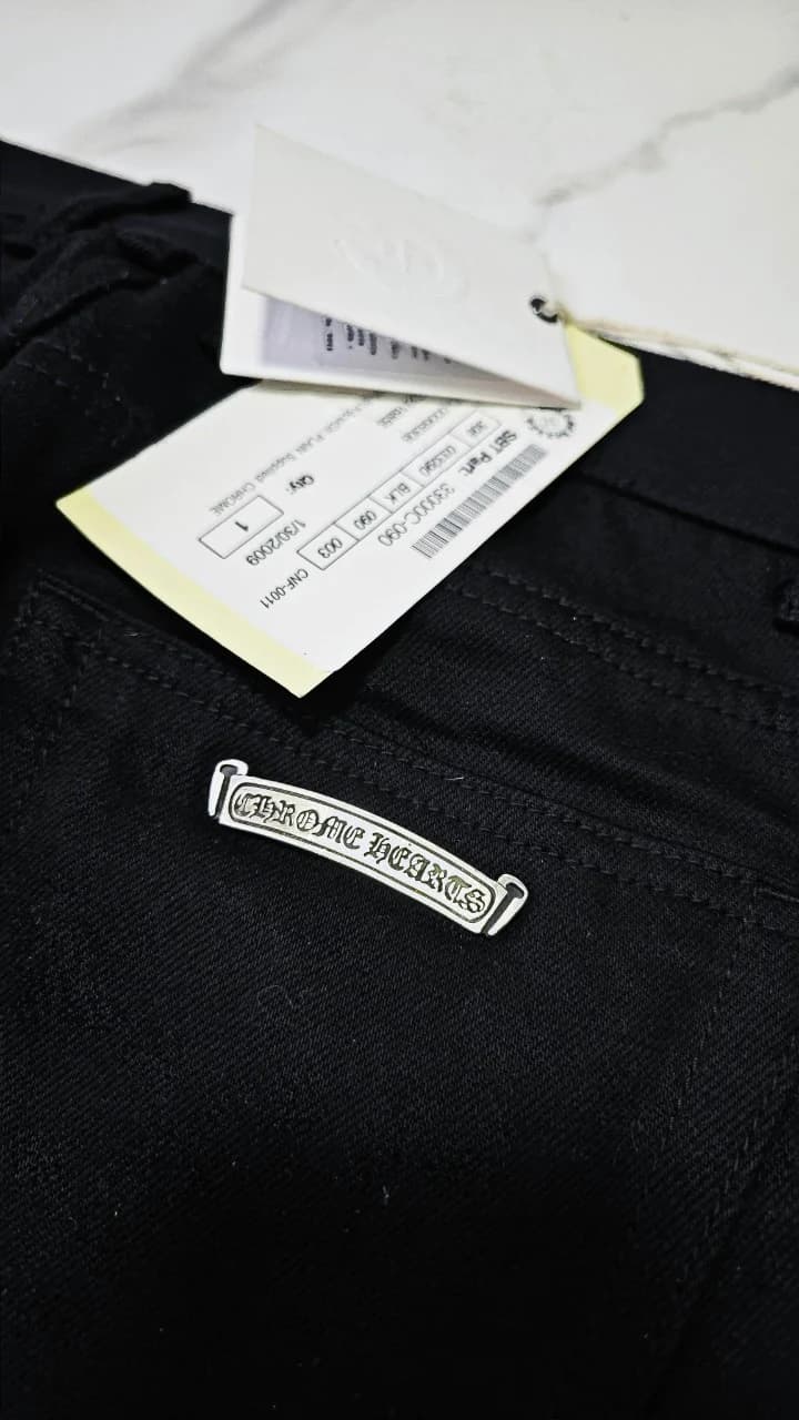 Застежка на серебряные болты с гравировкой Chrome Hearts