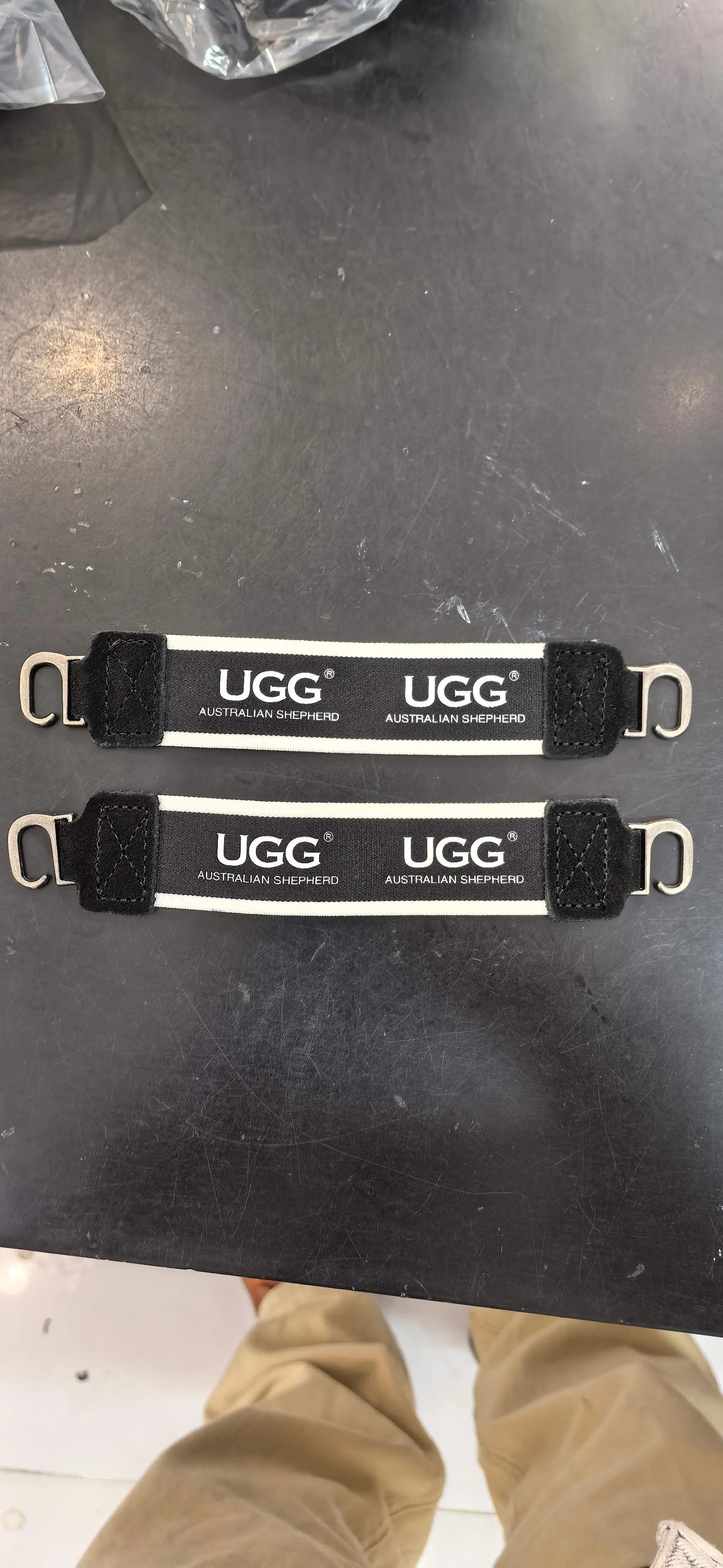 Chrome Hearts x UGG тапочки