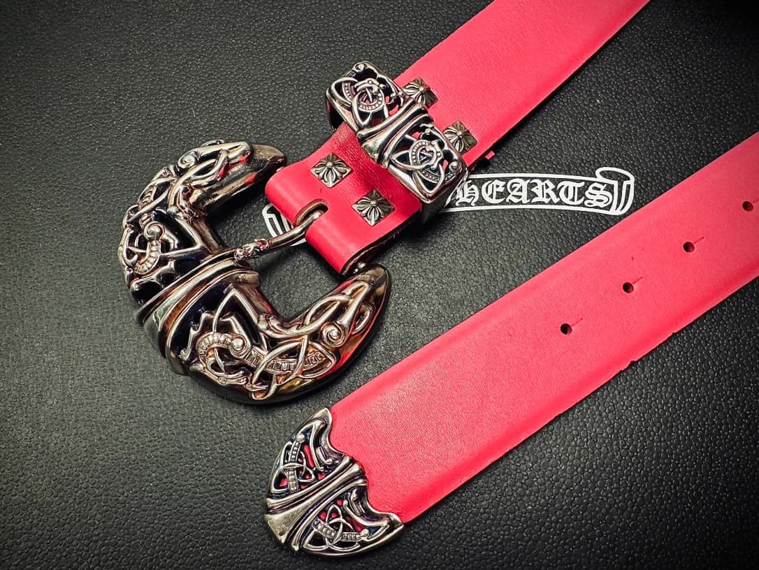 Розовый кожаный ремень Chrome Hearts Celtic Dragon с серебряной пряжкой и наконечником