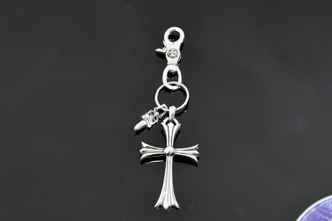 Брелок Chrome Hearts