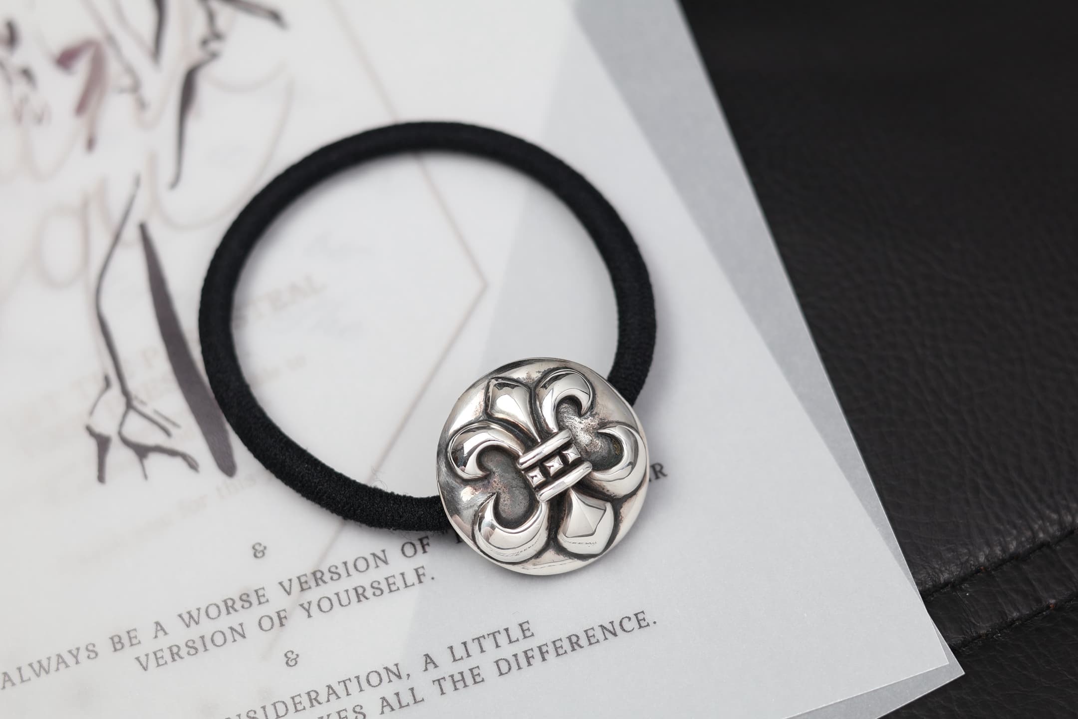 Резинка для волос Chrome Hearts