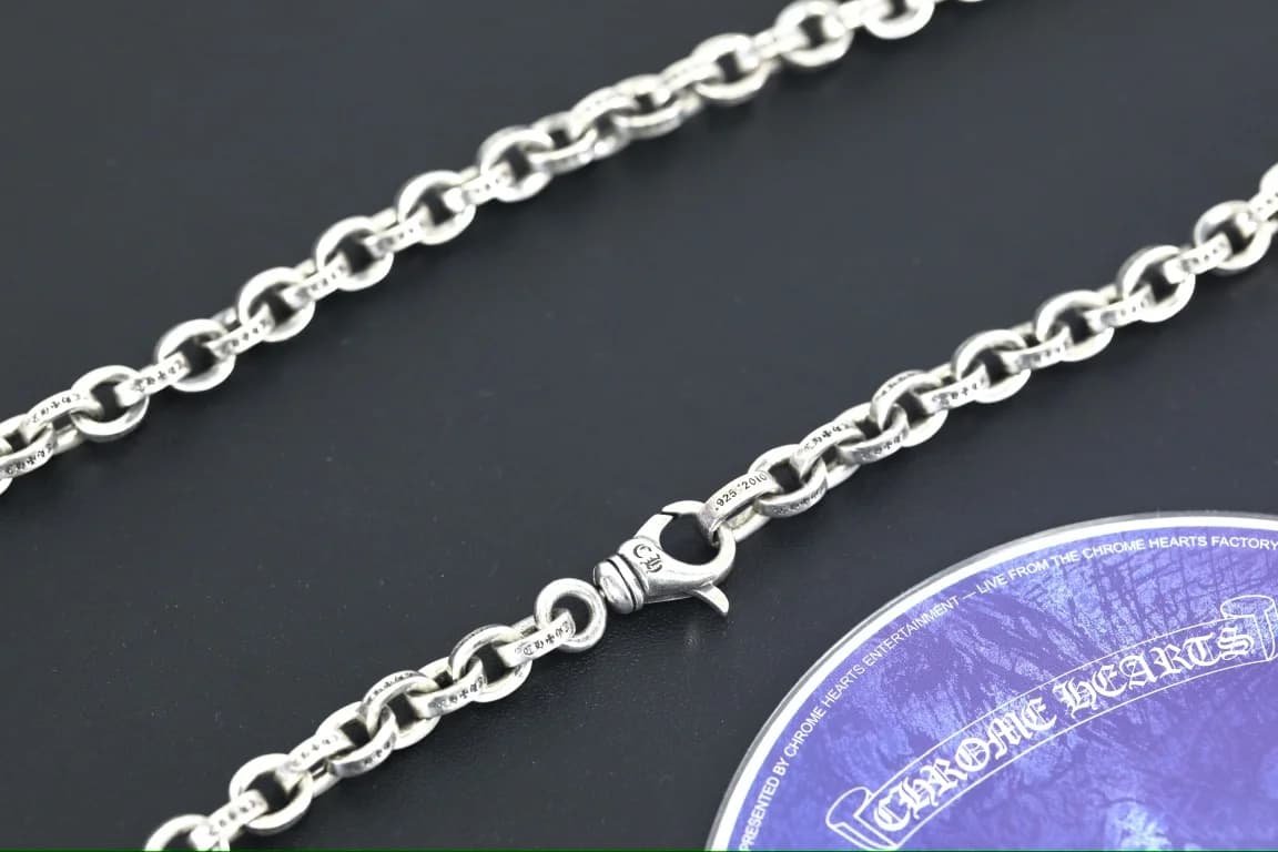 Застежка-карабин и звенья цепи Chrome Hearts Paper Chain