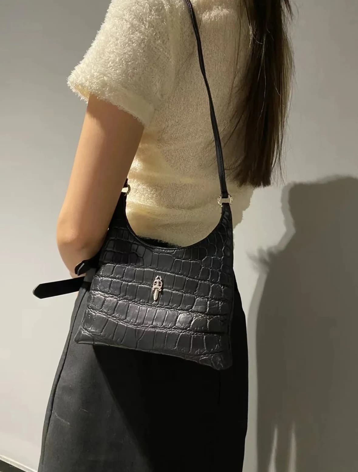 Металлическая застежка с гравировкой Chrome Hearts