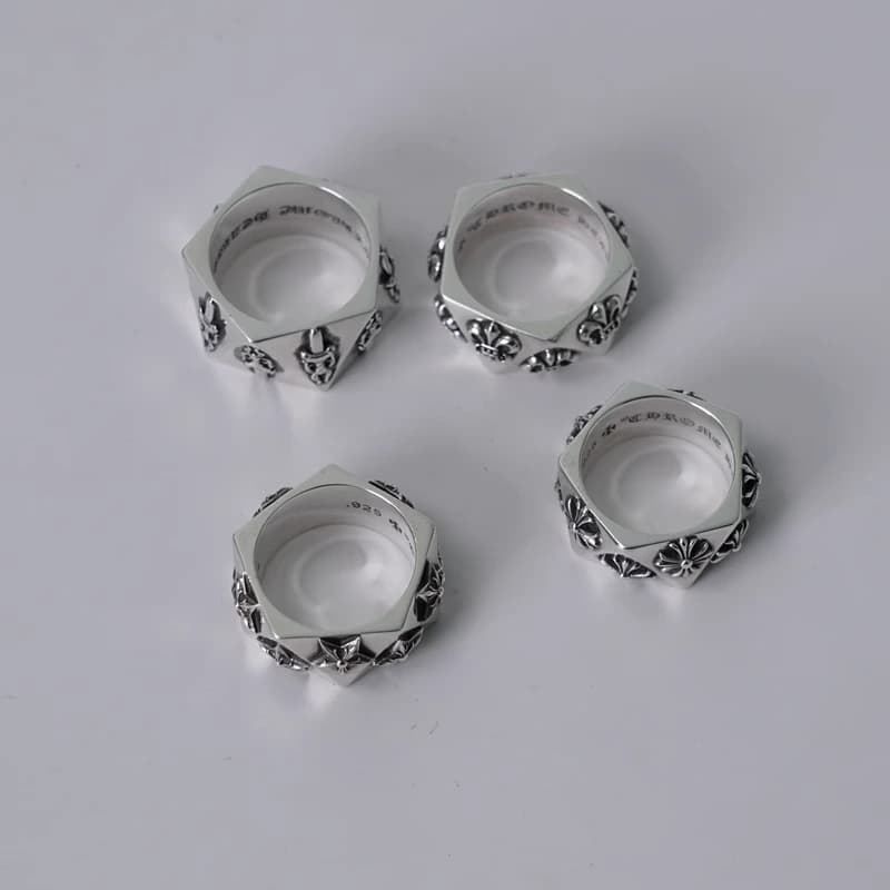 Массивный ободок кольца Chrome Hearts с пробой