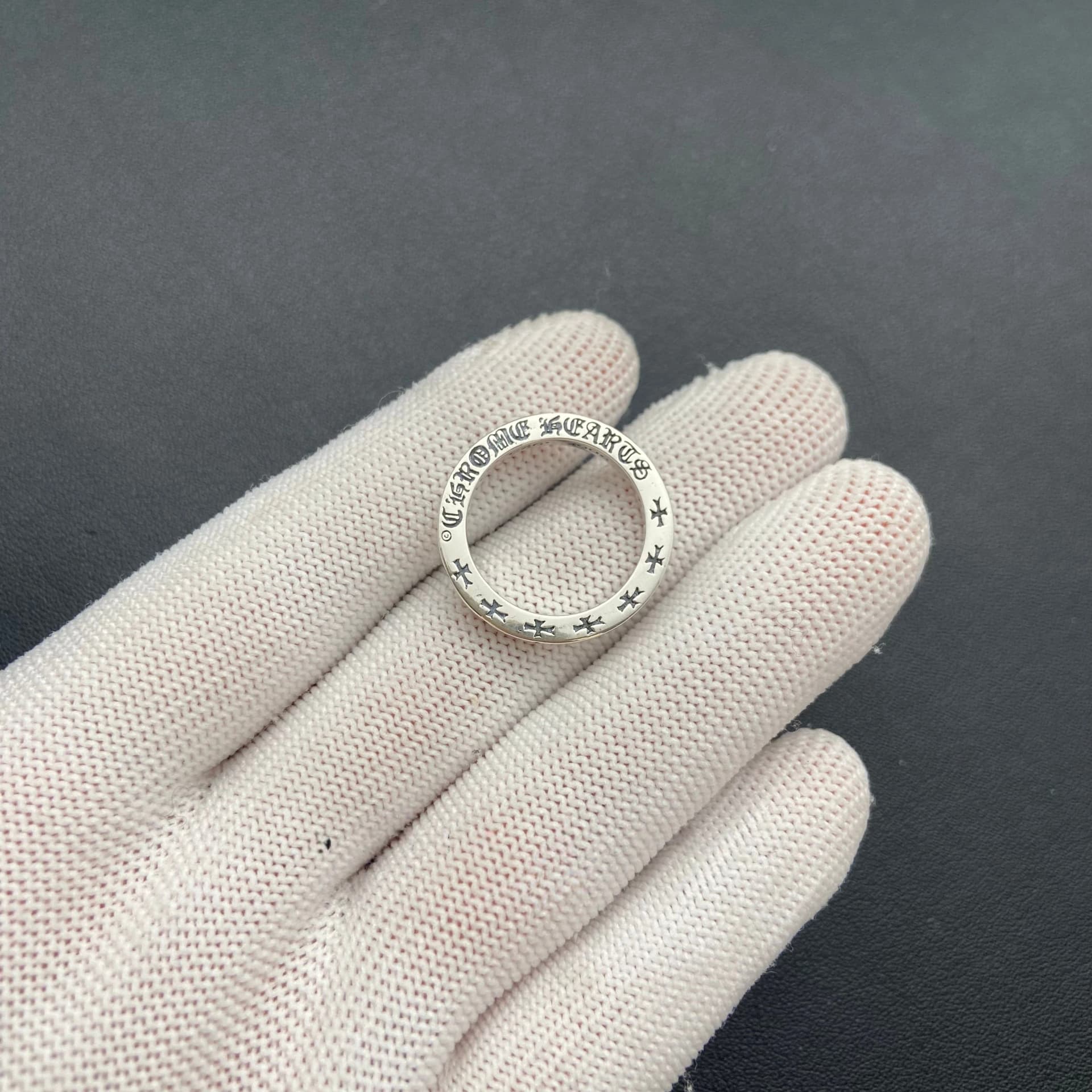 Серебряное кольцо Chrome Hearts Spacer с гравировкой