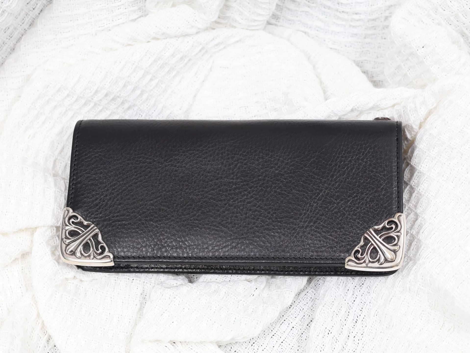 Кожаный кошелек Chrome Hearts с серебром