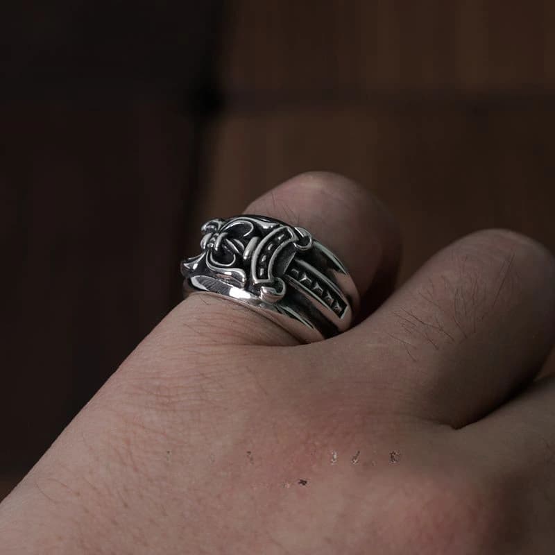 Серебряное кольцо Dagger