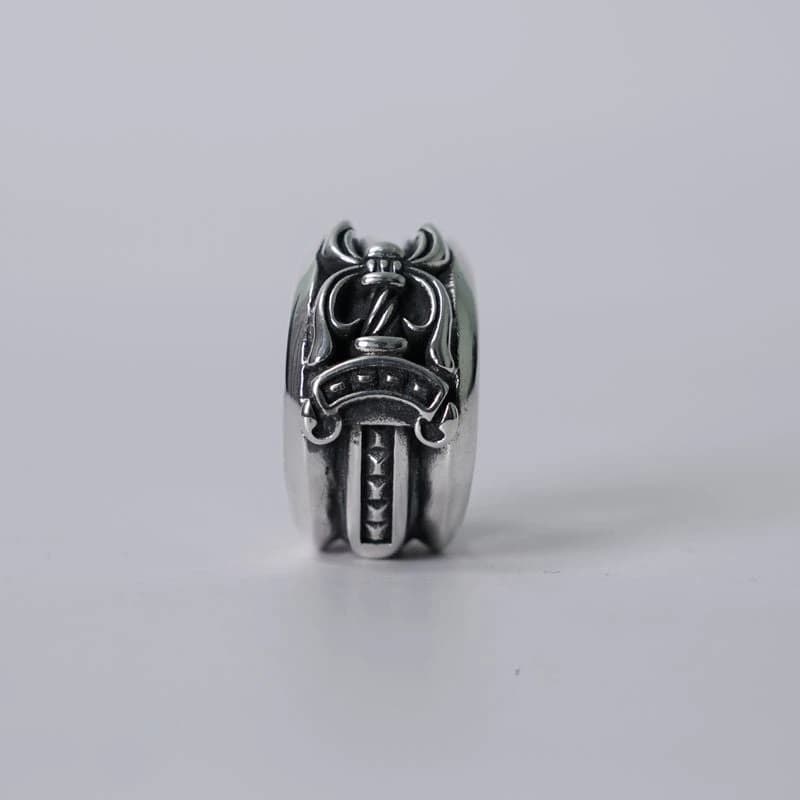 Серебряное кольцо Dagger