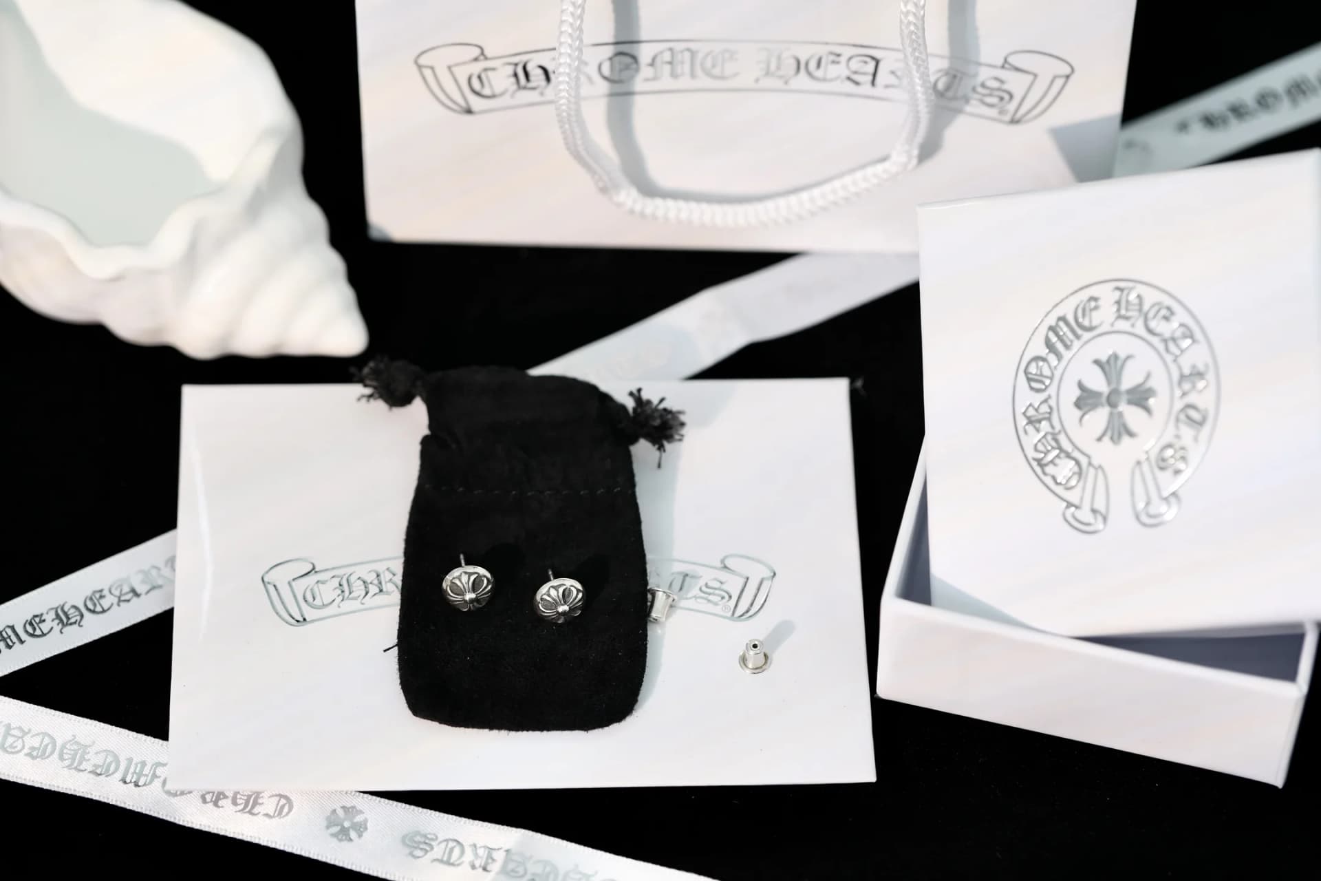 Комплект серег Chrome Hearts в фирменном мешочке, коробке и пакете